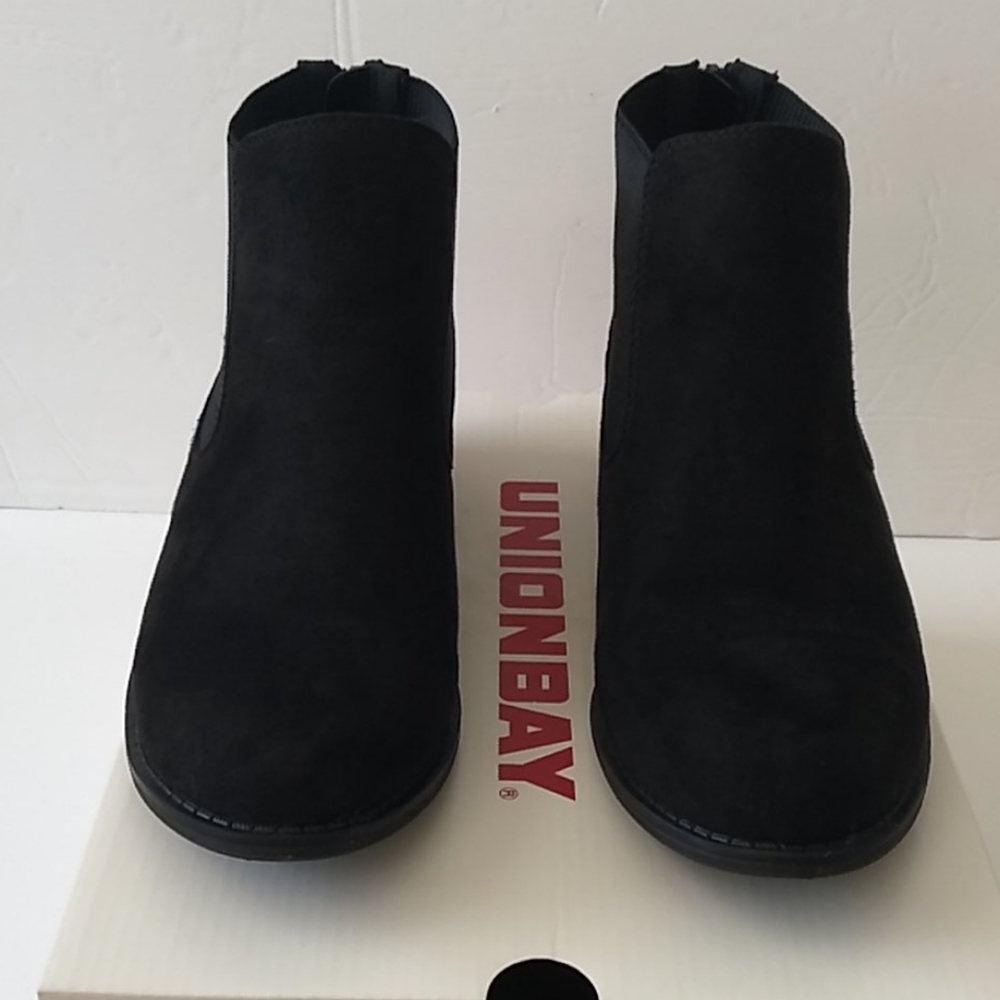 Unionbay Harper black booties